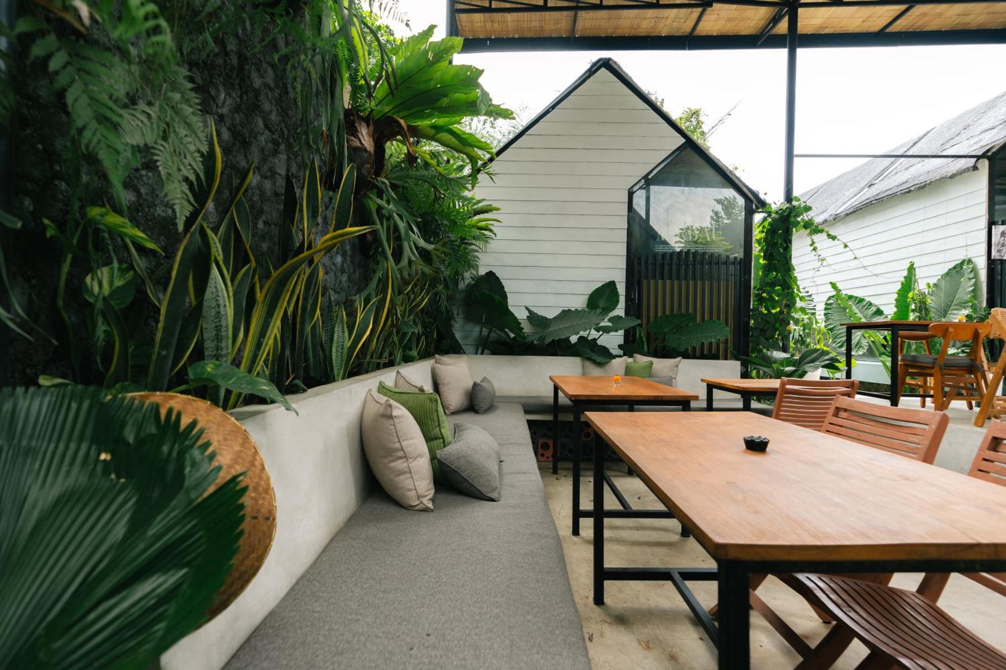 The Jungle Hostel Canggu Ngoại thất bức ảnh