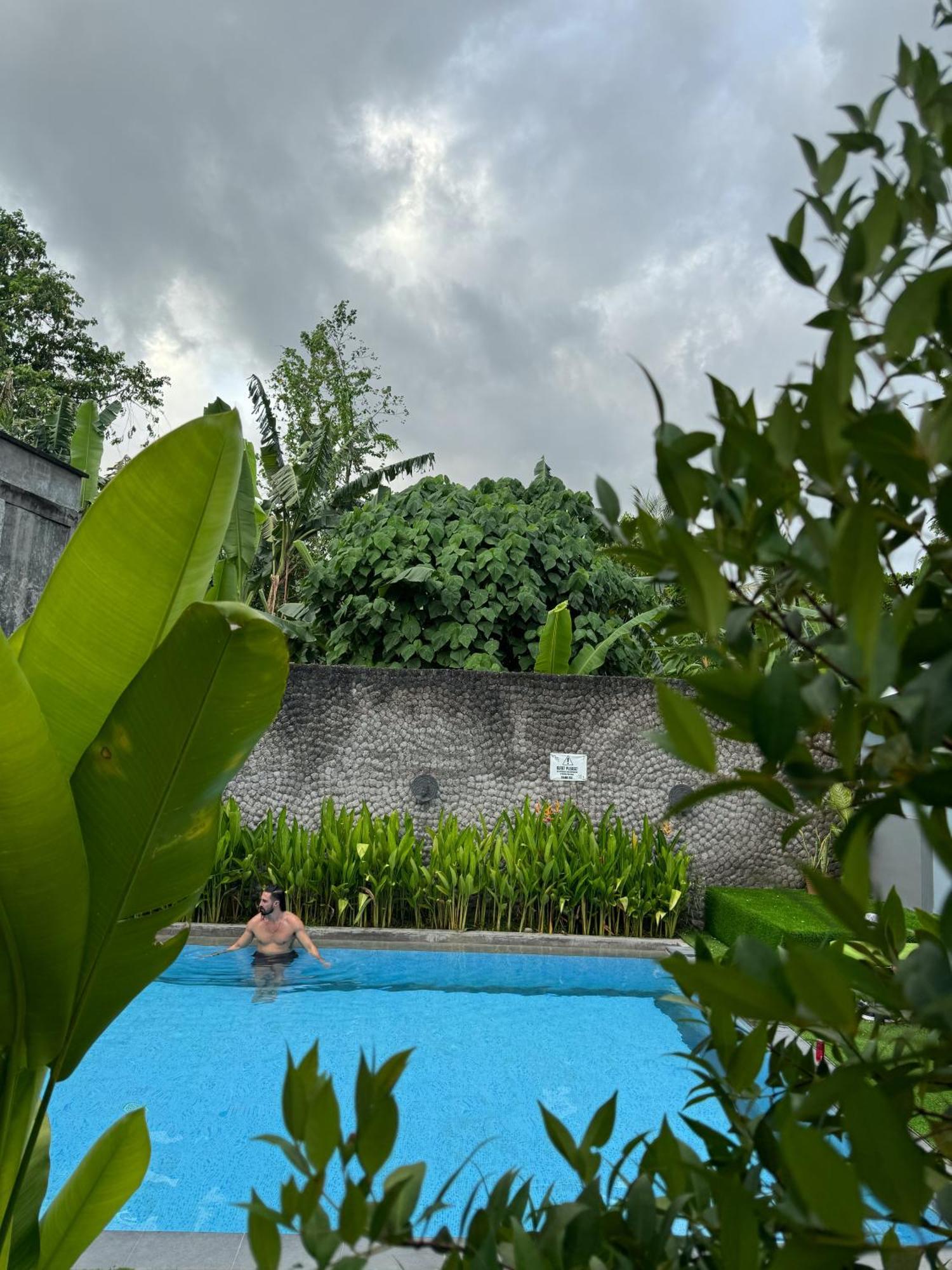 The Jungle Hostel Canggu Ngoại thất bức ảnh