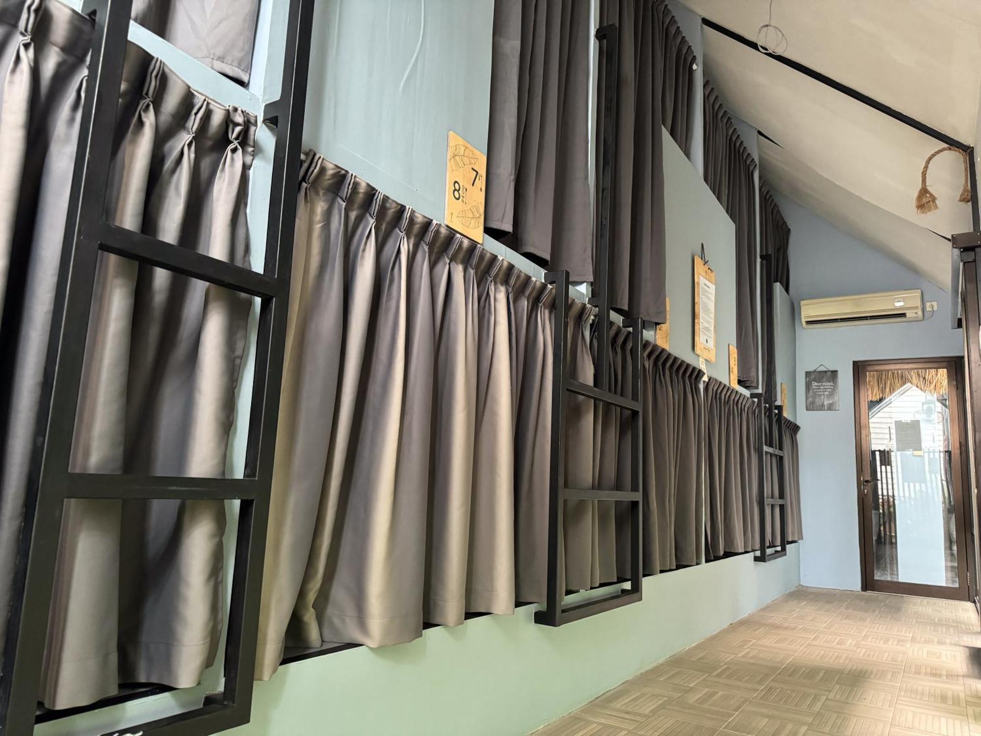 The Jungle Hostel Canggu Ngoại thất bức ảnh