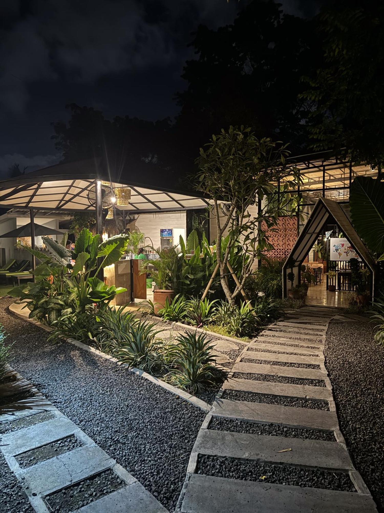 The Jungle Hostel Canggu Ngoại thất bức ảnh