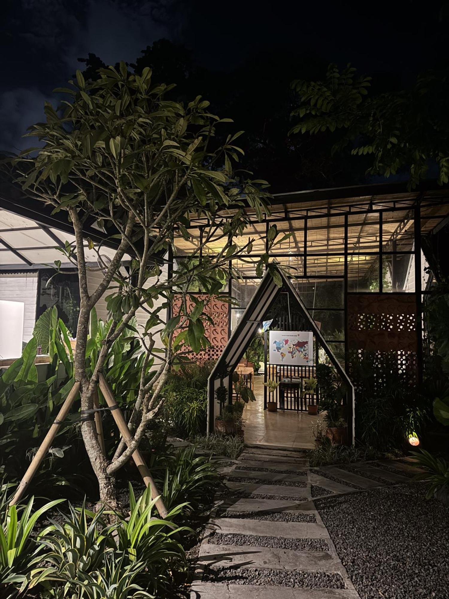 The Jungle Hostel Canggu Ngoại thất bức ảnh